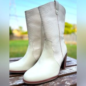 TORRID (10WW) Mid-Shaft Western Boot (WW)